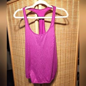 Lululemon Atletic top